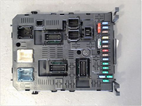 BOITIER GESTION HABITACLE PEUGEOT 308