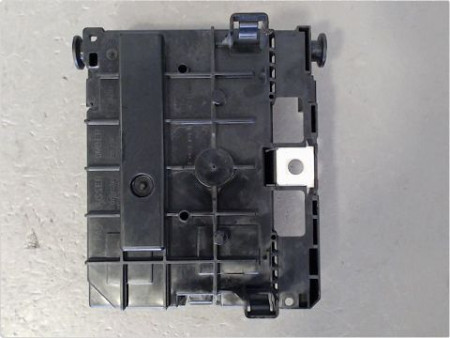 BOITE A FUSIBLES PEUGEOT 307