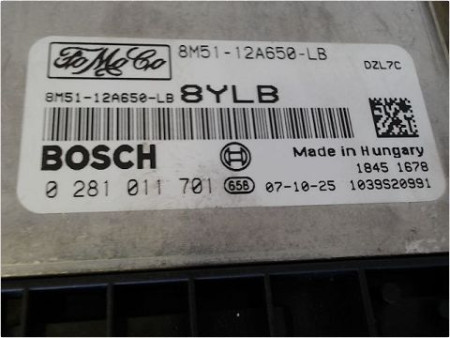 CALCULATEUR MOTEUR FORD FOCUS