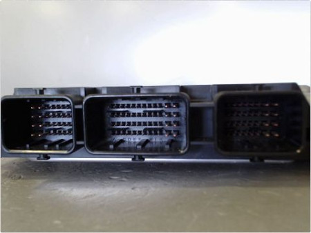 CALCULATEUR MOTEUR FORD FOCUS