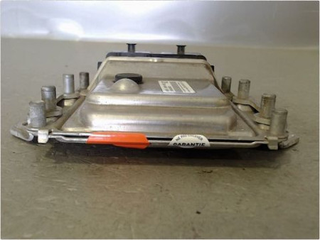 CALCULATEUR MOTEUR NISSAN PIXO