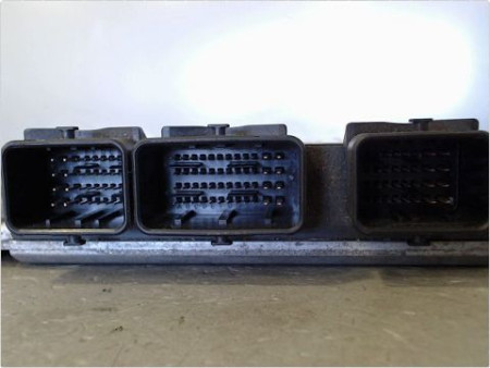 CALCULATEUR MOTEUR PEUGEOT 406