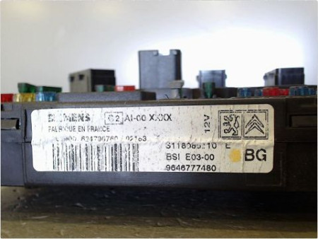 BOITIER GESTION HABITACLE PEUGEOT 206
