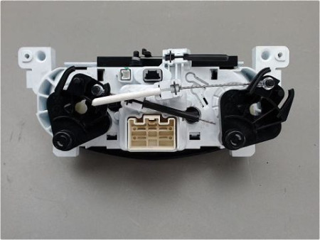 COMMANDE DE CHAUFFAGE DACIA DOKKER