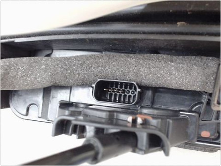 SYSTEME CONDAMNATION AVANT GAUCHE FORD FIESTA