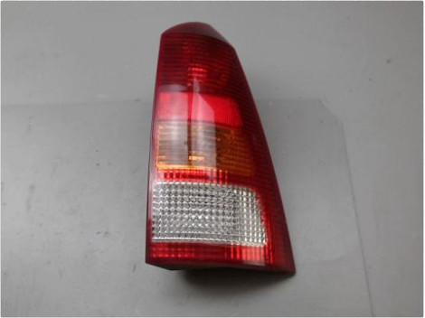 FEU ARRIERE DROIT FORD FOCUS