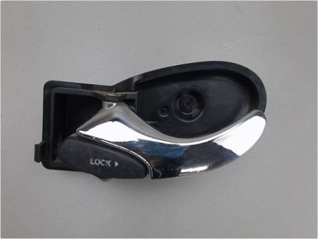 POIGNEE INTERIEURE PORTE AVANT GAUCHE FORD FOCUS