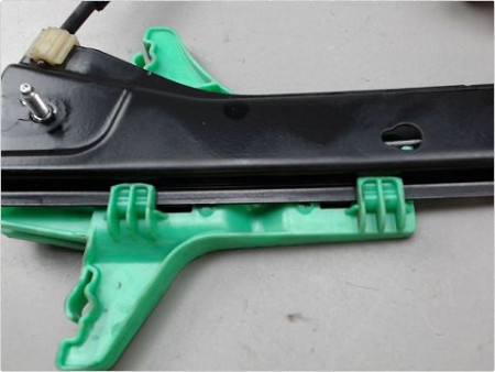 MECANISME LEVE-GLACE ARRIERE GAUCHE VOLKSWAGEN GOLF