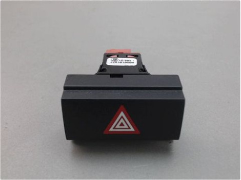 BOUTON DE WARNING CITROEN JUMPY