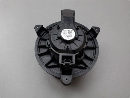 MOTEUR VENTILATEUR CHAUFFAGE FORD FIESTA