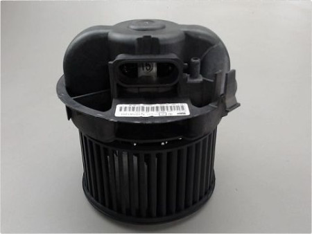 MOTEUR VENTILATEUR CHAUFFAGE TOYOTA AYGO