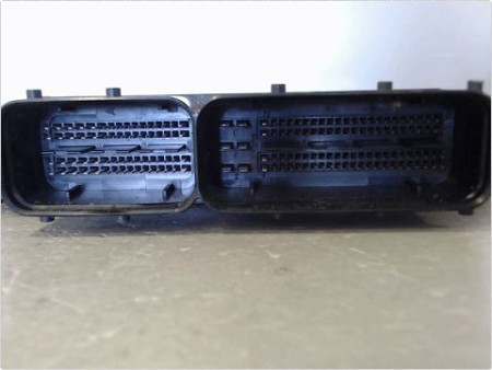 CALCULATEUR MOTEUR FIAT PUNTO