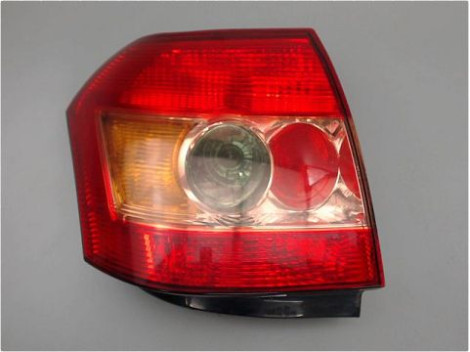 FEU ARRIERE DROIT TOYOTA COROLLA