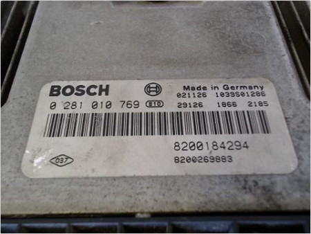 CALCULATEUR MOTEUR RENAULT MEGANE