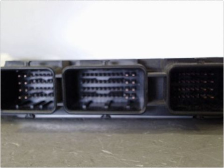 CALCULATEUR MOTEUR RENAULT MEGANE