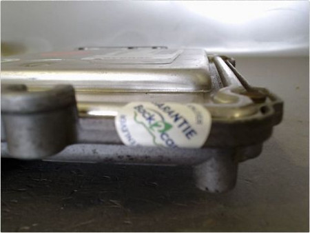 CALCULATEUR MOTEUR RENAULT MEGANE