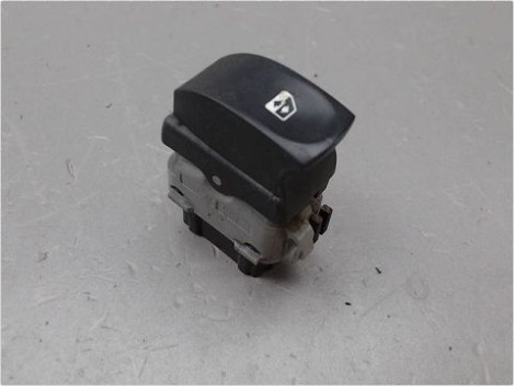 COMMANDE LEVE-GLACE PORTE AVG RENAULT CLIO