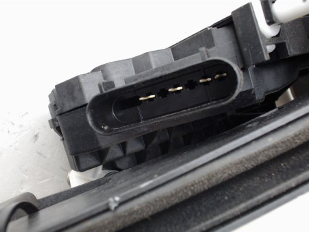 SYSTEME CONDAMNATION ARRIERE GAUCHE FORD FOCUS