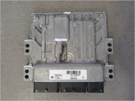 CALCULATEUR MOTEUR RENAULT MEGANE