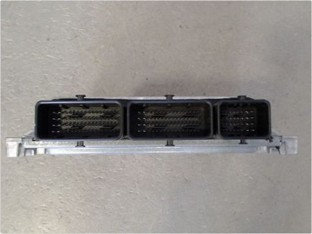 CALCULATEUR MOTEUR RENAULT MEGANE