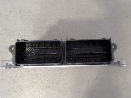 CALCULATEUR MOTEUR FORD FIESTA