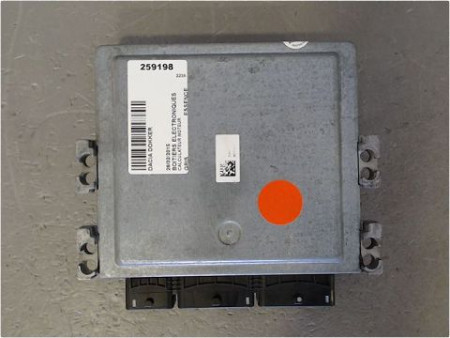 CALCULATEUR MOTEUR DACIA DOKKER