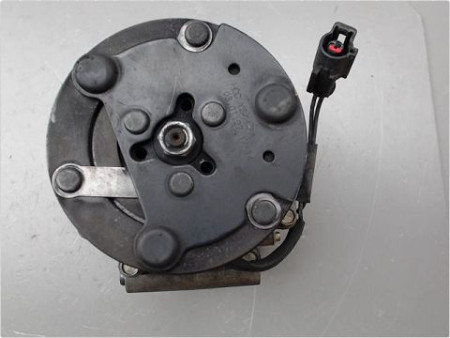 COMPRESSEUR AIR CONDITIONNE FORD FOCUS