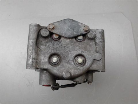COMPRESSEUR AIR CONDITIONNE FORD FOCUS