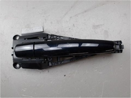 POIGNEE EXTERIEURE PORTE AVANT DROIT OPEL CORSA