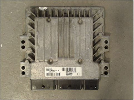 CALCULATEUR MOTEUR RENAULT MEGANE