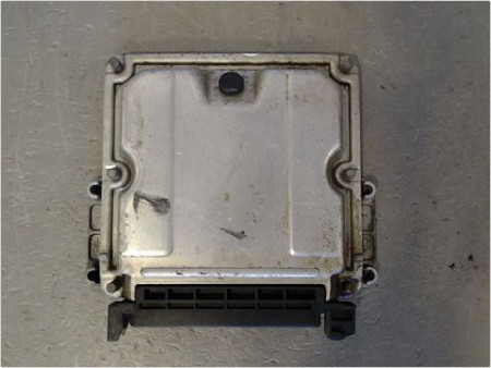 CALCULATEUR MOTEUR PEUGEOT 306