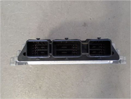 CALCULATEUR MOTEUR PEUGEOT 407