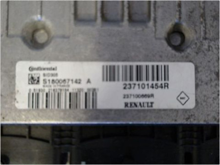 CALCULATEUR MOTEUR RENAULT MEGANE