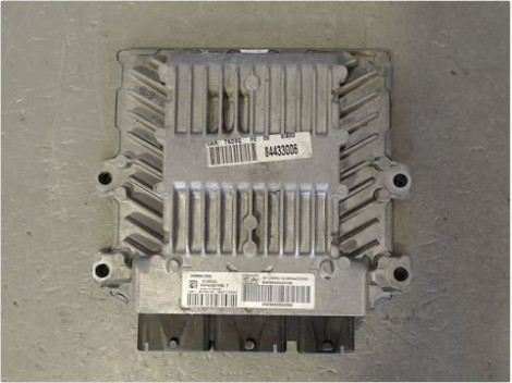 CALCULATEUR MOTEUR PEUGEOT 307