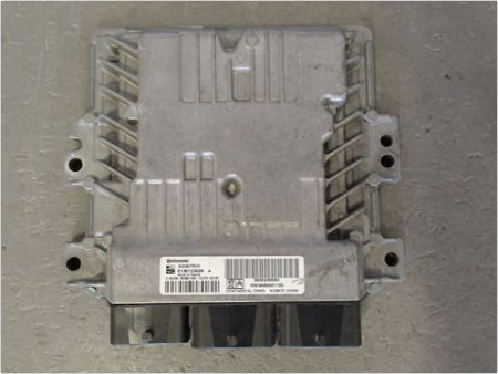 CALCULATEUR MOTEUR PEUGEOT 208