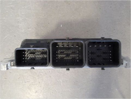 CALCULATEUR MOTEUR PEUGEOT 208