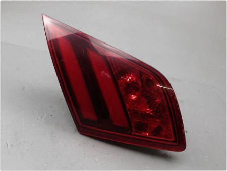 FEU ARRIERE INTERIEUR GAUCHE PEUGEOT 308