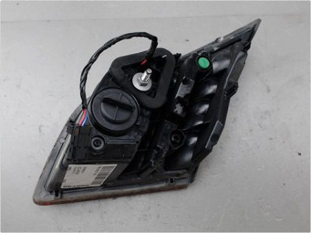 FEU ARRIERE INTERIEUR GAUCHE PEUGEOT 308