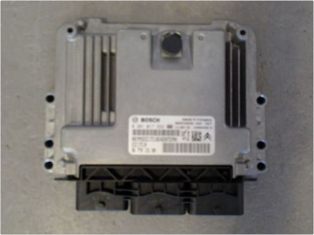 CALCULATEUR MOTEUR PEUGEOT 308