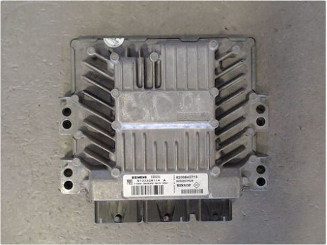 CALCULATEUR MOTEUR RENAULT MEGANE