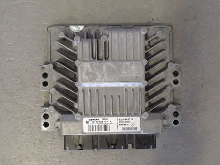 CALCULATEUR MOTEUR RENAULT MEGANE