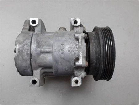 COMPRESSEUR AIR CONDITIONNE RENAULT CLIO