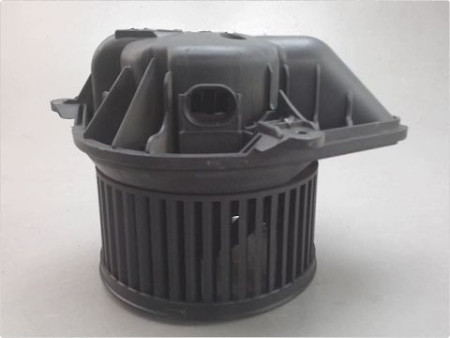 MOTEUR VENTILATEUR CHAUFFAGE RENAULT TRAFIC