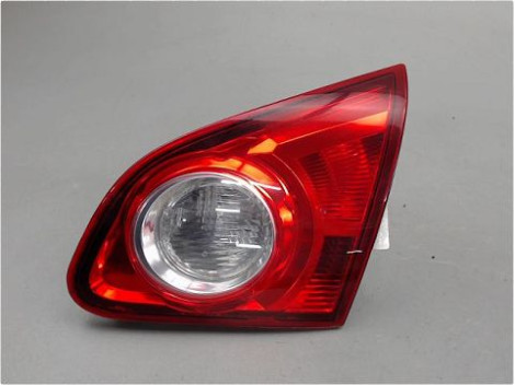 FEU ARRIERE INTERIEUR DROIT NISSAN QASHQAI