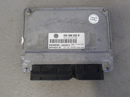 CALCULATEUR MOTEUR VOLKSWAGEN POLO
