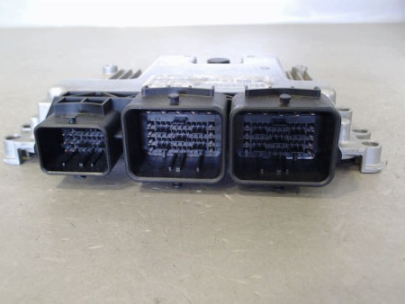 CALCULATEUR MOTEUR PEUGEOT 207