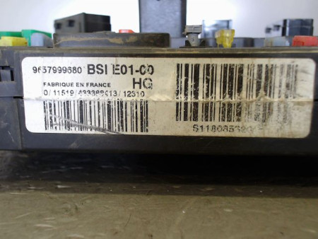 BOITIER GESTION HABITACLE PEUGEOT 206