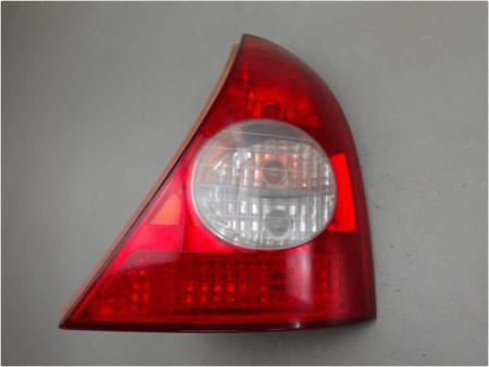 FEU ARRIERE DROIT RENAULT CLIO