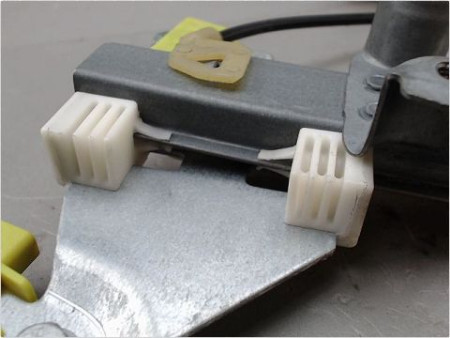 MECANISME LEVE-GLACE ARRIERE GAUCHE NISSAN QASHQAI