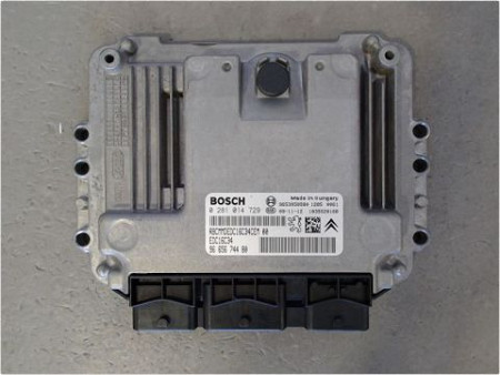 CALCULATEUR MOTEUR PEUGEOT 5008